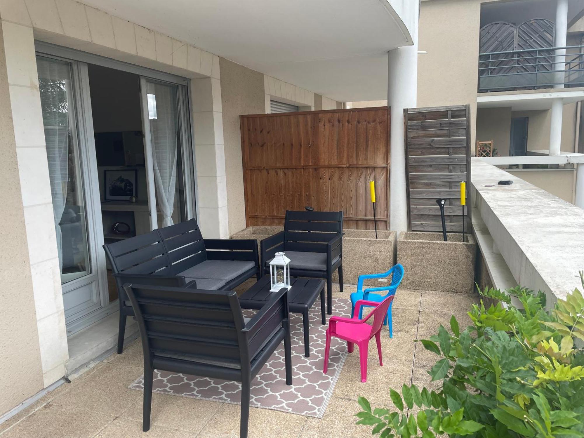 Appartement Avec Parking & Linge Inclus & Local Velos Blois Exterior foto