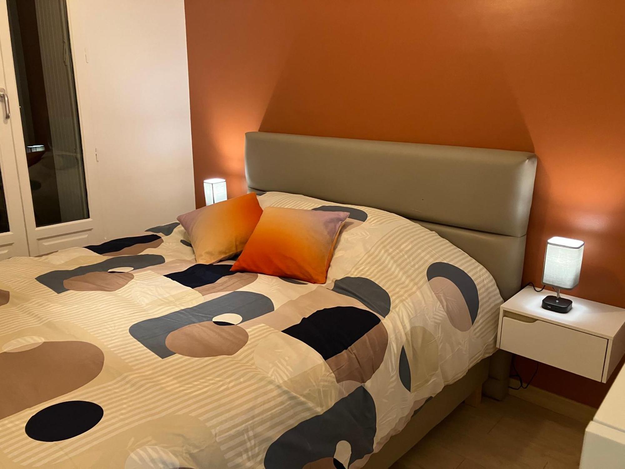 Appartement Avec Parking & Linge Inclus & Local Velos Blois Exterior foto